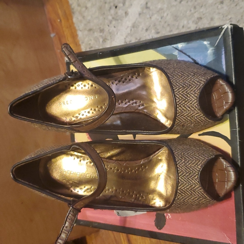 Shoes